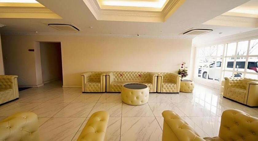 Ritzton Hotel Johor Bahru Exterior photo